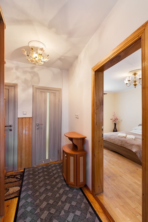 Apartment | Living area | Flat-screen TV - Paradise apartment 2 (Lviv)