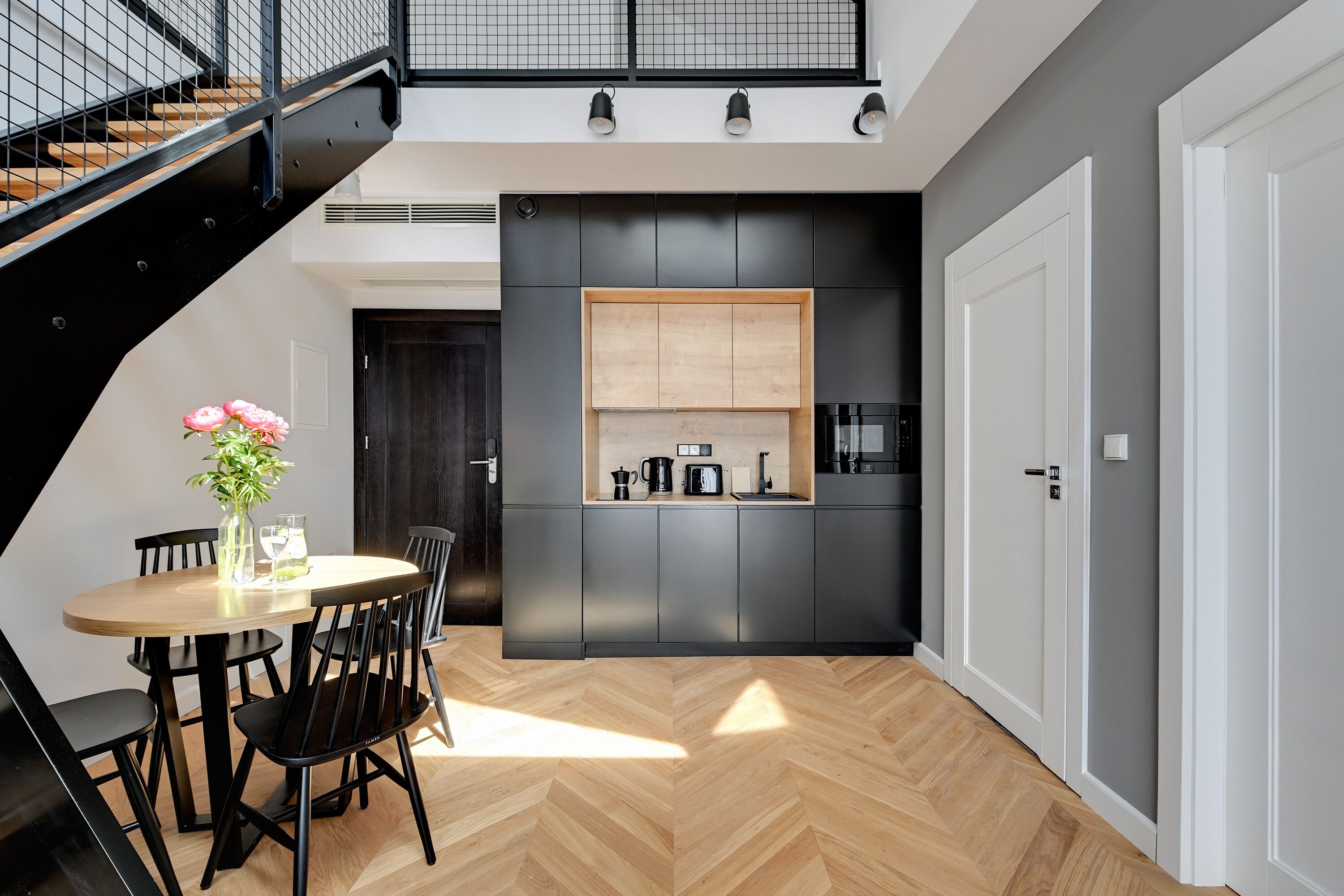 Superior Apartment, 2 Bedrooms, Terrace | Dapur kecil peribadi | Peti sejuk/penyejuk beku saiz penuh, ketuhar gelombang mikro, dapur 