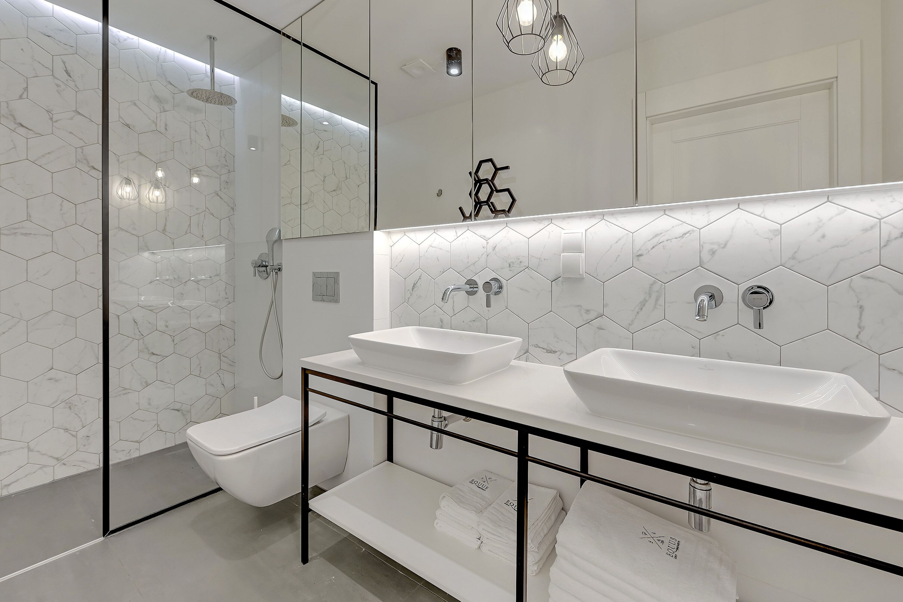 Apartamento Deluxe, 2 habitaciones | Ropa de cama hipoalergénica, sistema de insonorización, wifi gratis