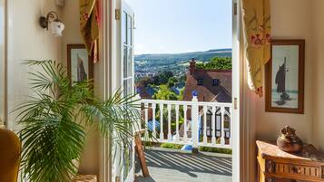 Standard Double Room | Balcony