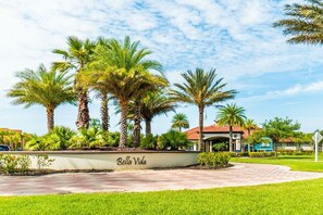 Property grounds - New Listing! Bella Vida Resort, 7mi to Disney & 11mi to Universal - IT3086 (Kissimmee)