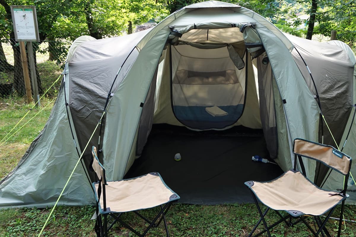 Tente, plusieurs lits (Sleeping bag) | Wi-Fi gratuit, draps fournis