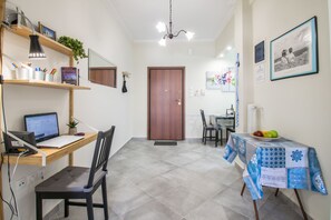 Interior - The Blue Shades Apt-Heart of Athens (Athens)