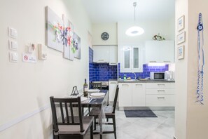 Apartment, 1 Bedroom | In-room dining - The Blue Shades Apt-Heart of Athens (Athens)