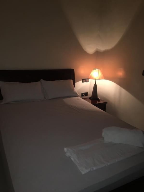 Apartment, 1 Bedroom | 1 bedroom, blackout curtains, iron/ironing board, bed sheets - Appart 2 Ait Elhadri (Marrakech)