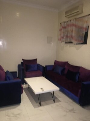 Leilighet, 1 soverom | Oppholdsområde | Flatskjerm-TV