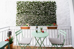 Appartement, 2 chambres | Balcon