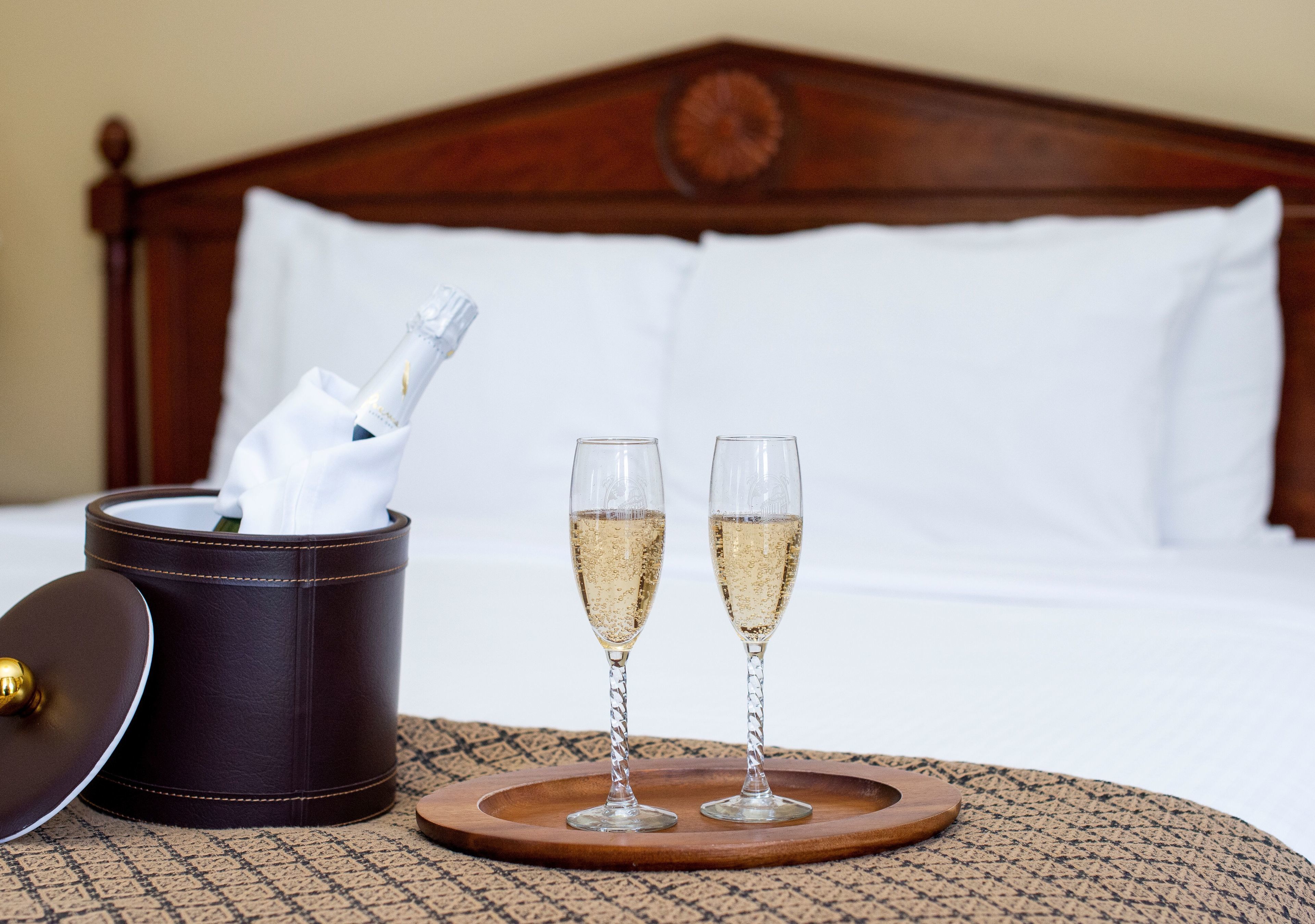 deluxe room | iron/ironing board, free cots/infant beds, free rollaway beds, free wifi