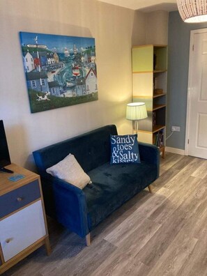 House, Multiple Beds | Living room | TV