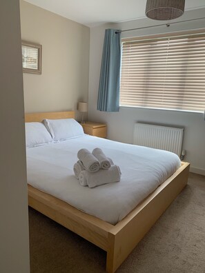 House, Multiple Beds | 2 bedrooms, iron/ironing board, free WiFi, bed sheets