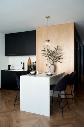 Essence Apartment, 1 Bedroom, City View (4 pax) | 客房内用餐