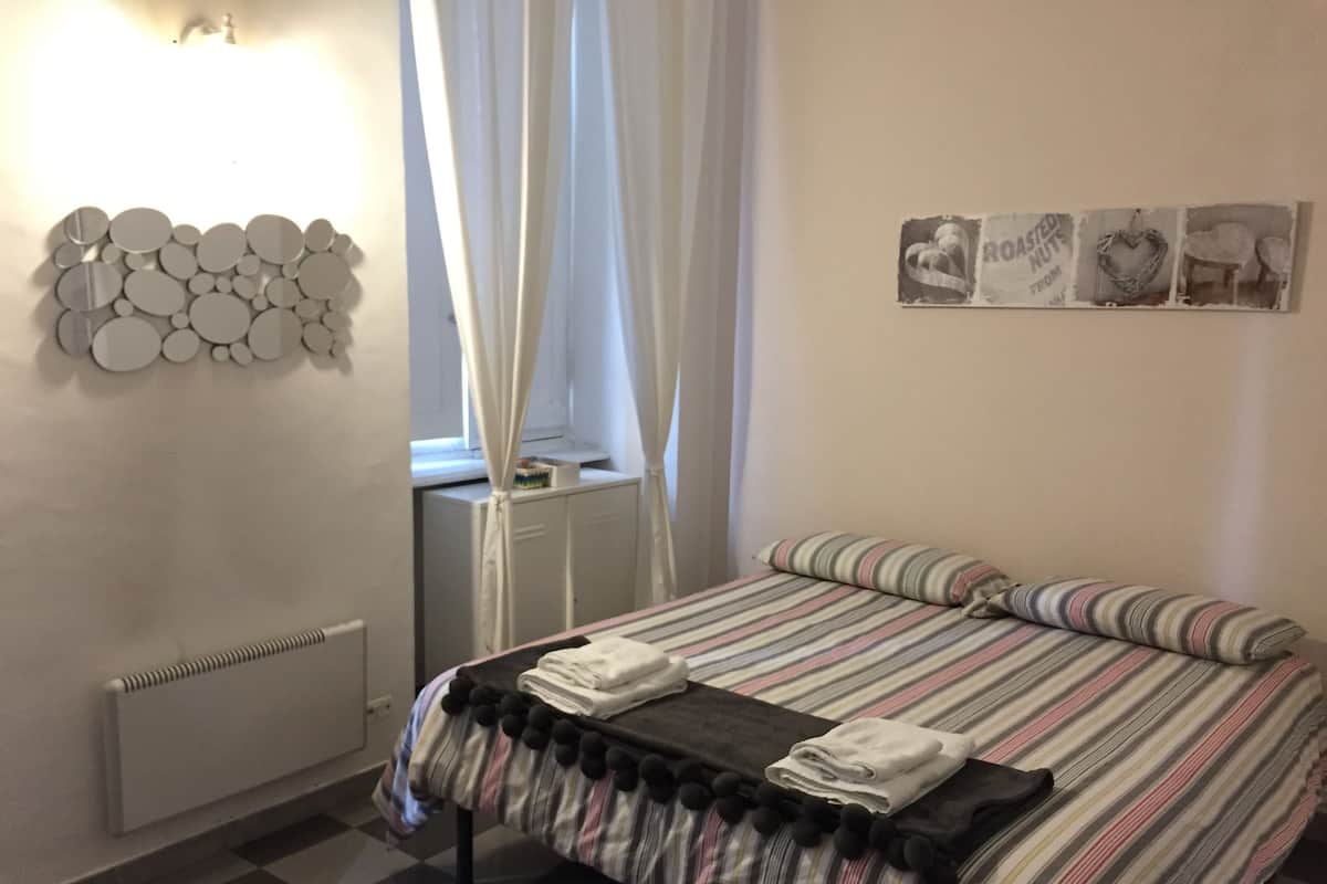Family Room, 1 Queen Bed with Sofa bed | Down comforters, blackout drapes, free WiFi, bed sheets
