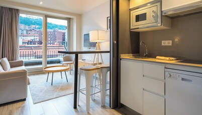 Bilbao City Center by abba Suites