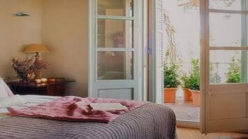 Rumah | 1 kamar tidur, setrika/meja setrika, Wi-Fi gratis, dan seprai linen