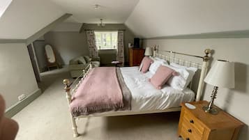 1 habitación, ropa de cama de alta calidad y decoración personalizada