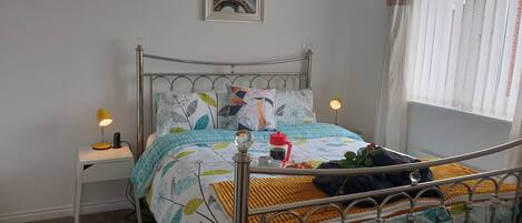 Maison Standard, Plusieurs lits | Fer et planche Ă repasser, accĂšs au Wi-Fi (inclus), literie fournie