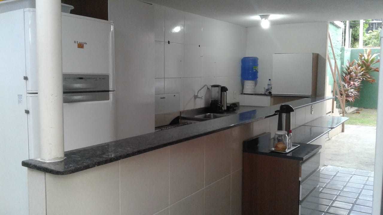 雪櫃、微波爐、攪拌機、廚房用具/餐具/器皿