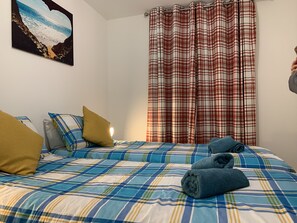 Apartment | Free WiFi - High street Flat (Perth)