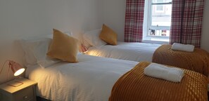 Apartment | Free WiFi - High street Flat (Perth)
