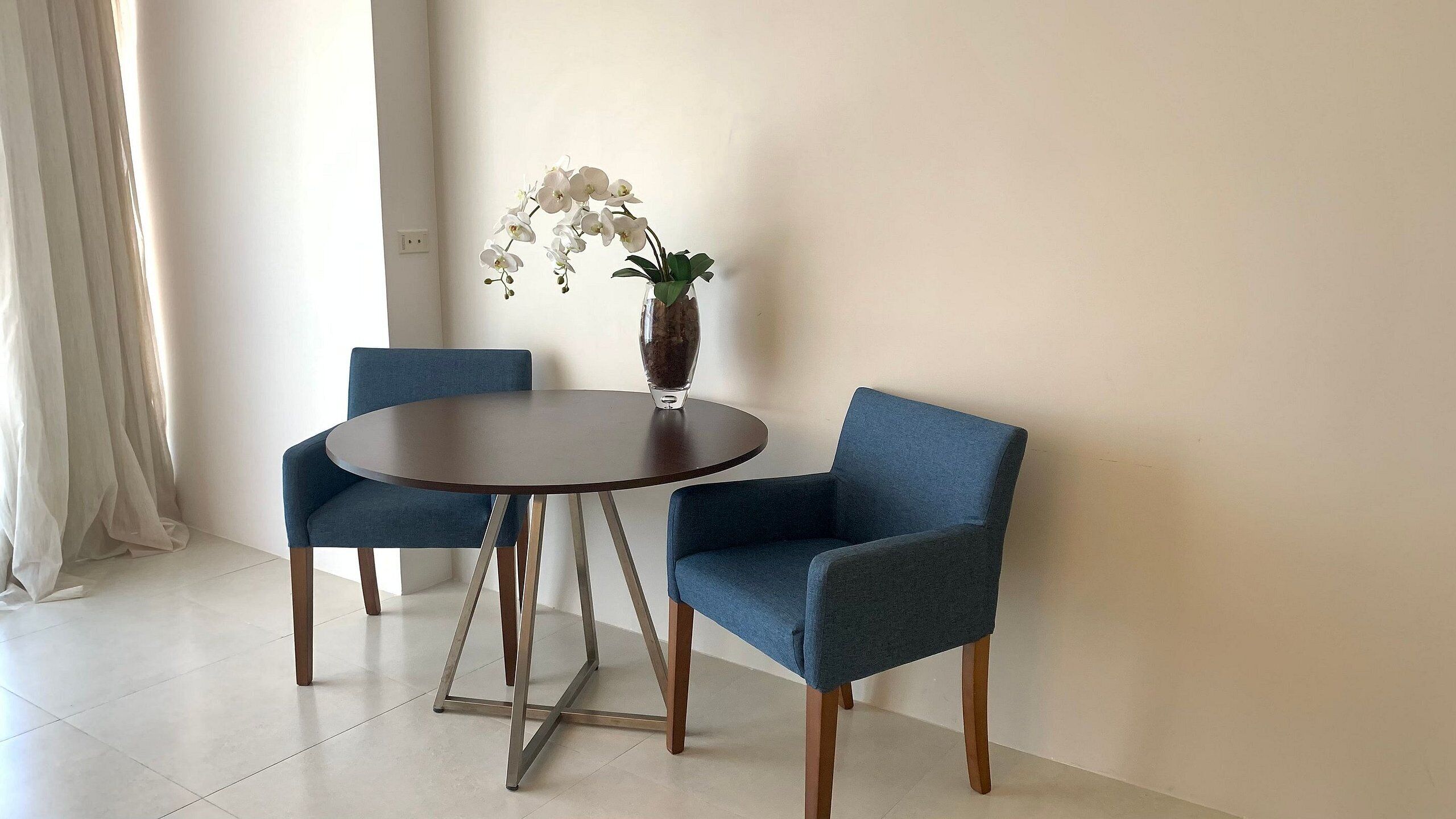Traditional Room | Dining