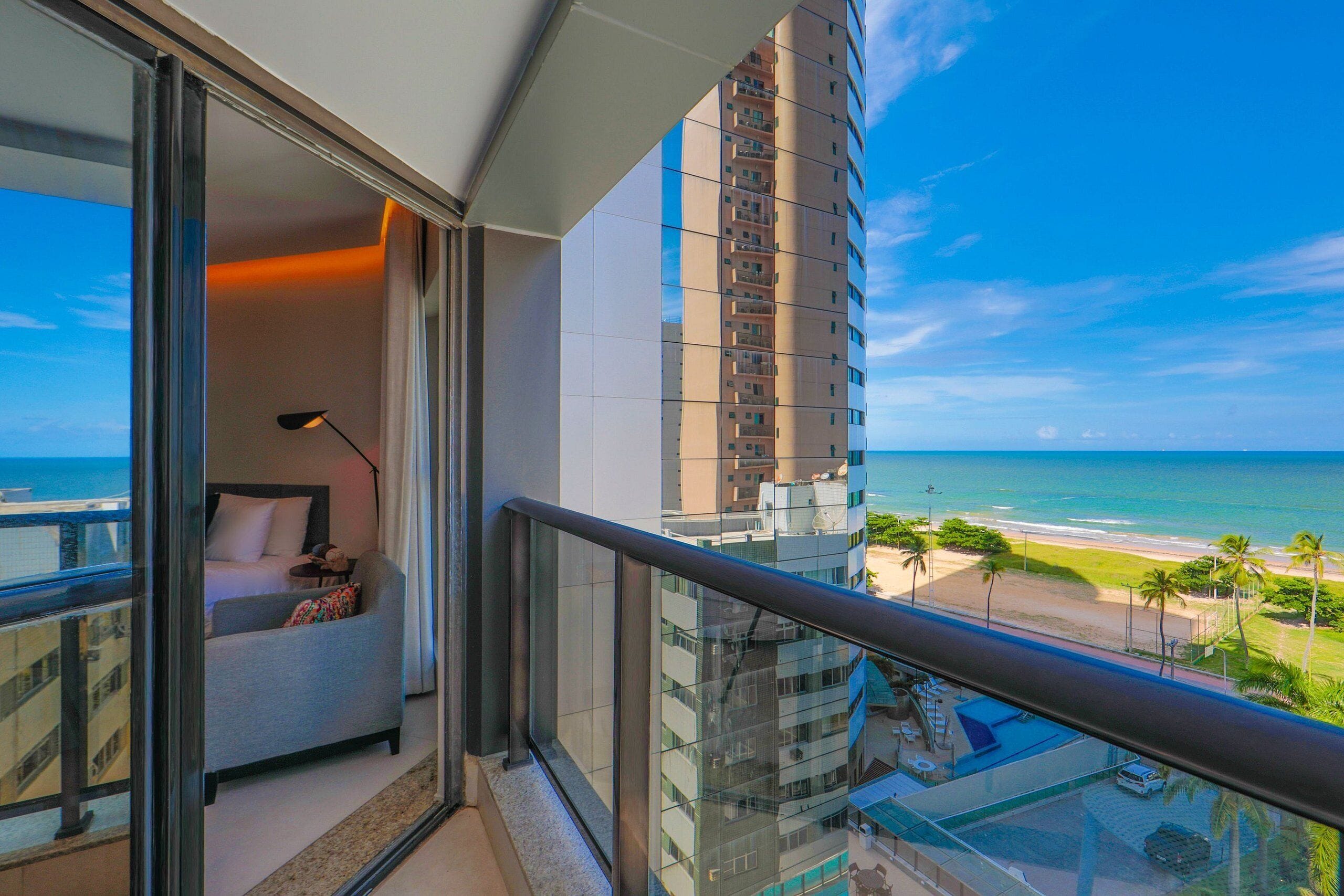 Deluxe Apartment, 1 King Bed with Sofa bed, Beach View | Property grounds