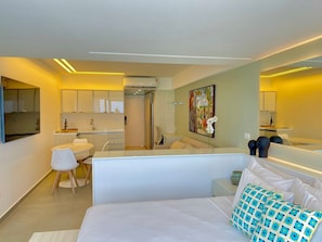 Deluxe Apartment | Interior