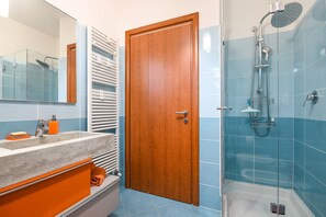 Apartment, 2 Bedrooms | Bathroom - Pegaso (Polpenazze del Garda)