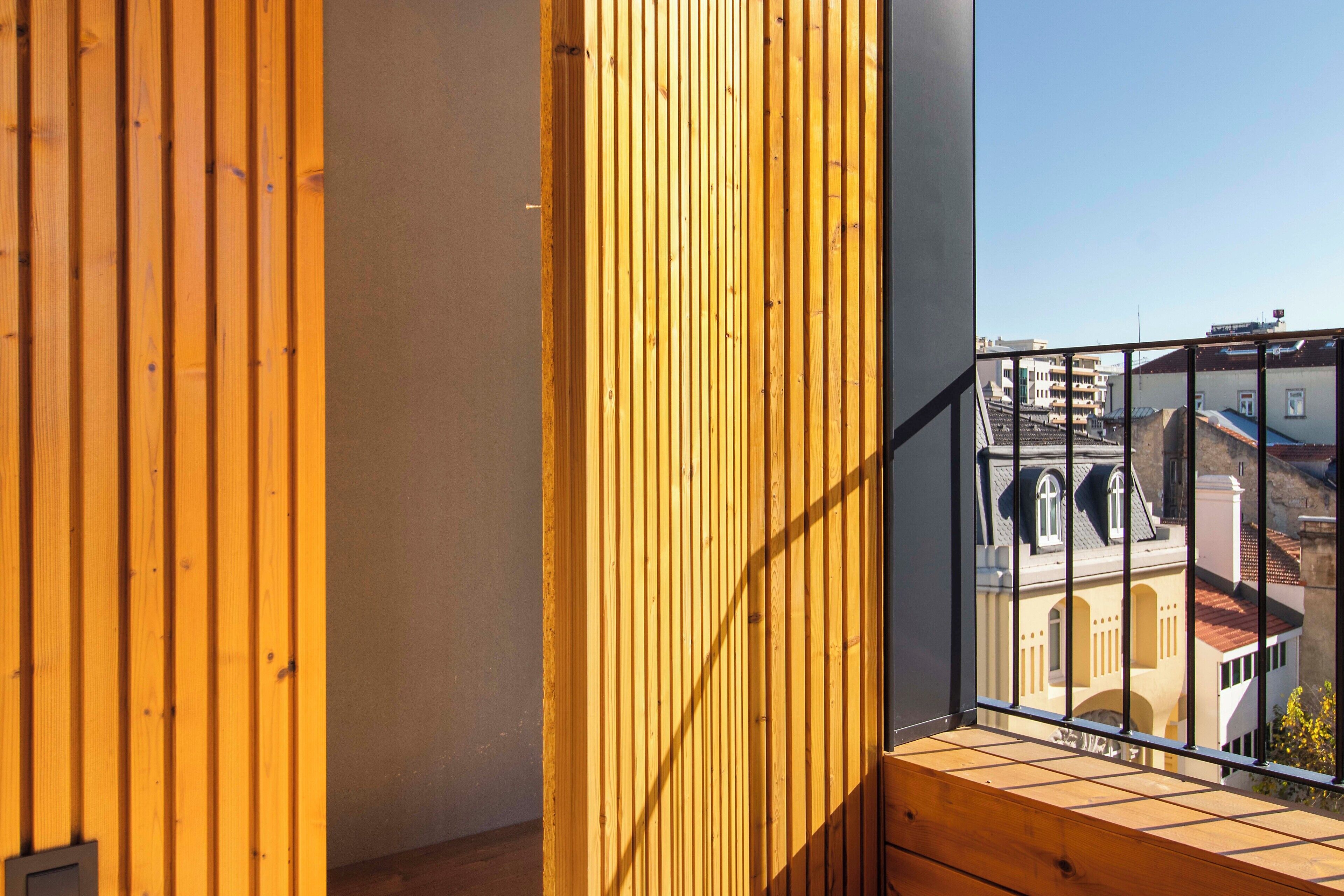 Apartamento luxo, sacada, vista para a cidade | Parte interna