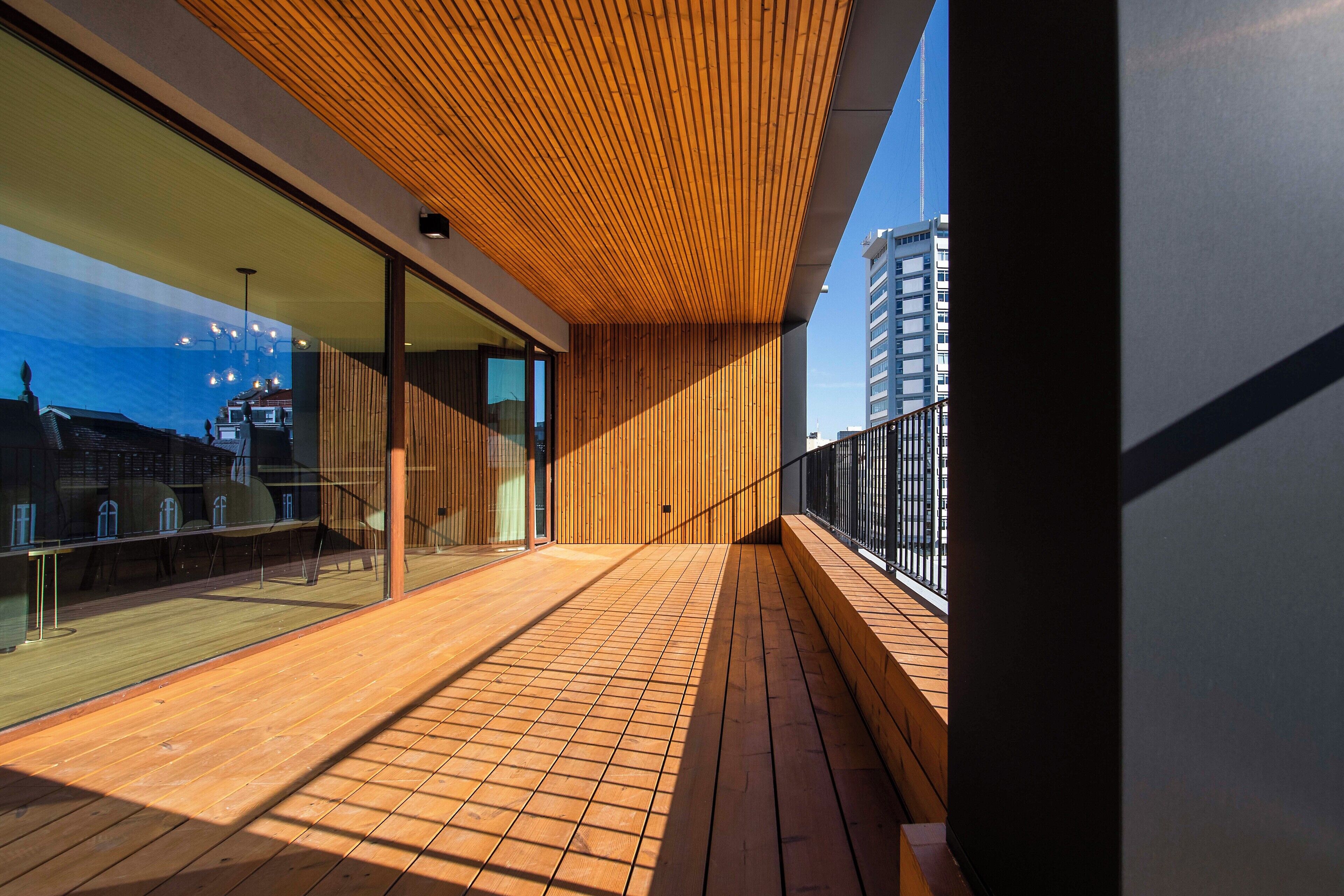 Deluxe Apartment, Balcony, City View | Terrace/patio