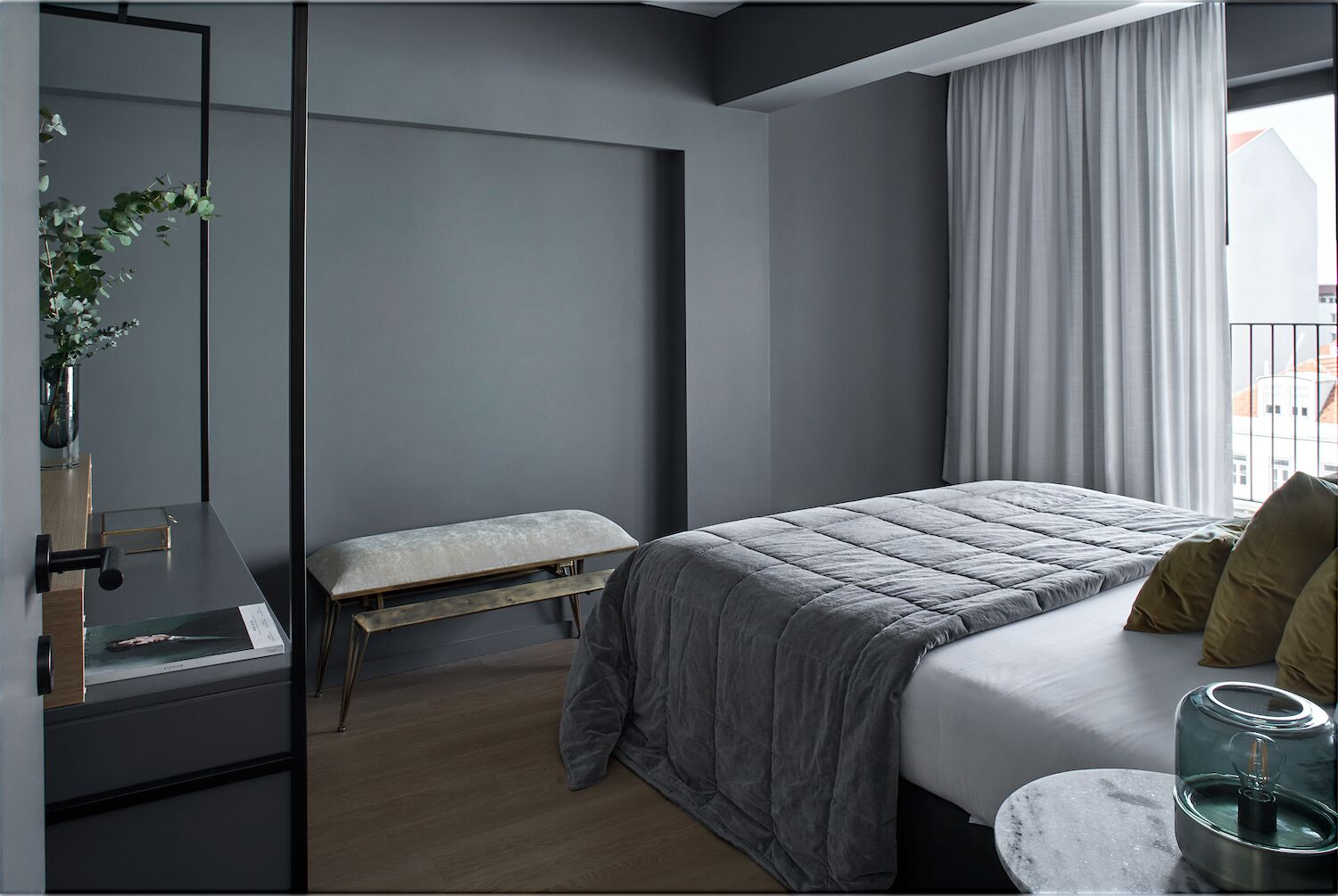 Classic Apartment, Balcony