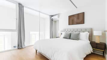 2 bedrooms, individually decorated, individually furnished