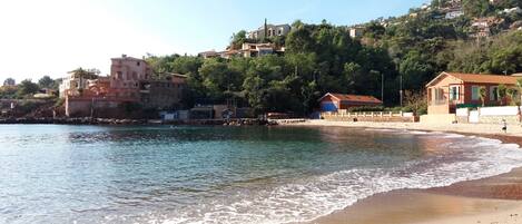 Playa en los alrededores