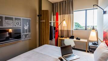 Matelas Select Comfort, minibar, coffres-forts dans les chambres