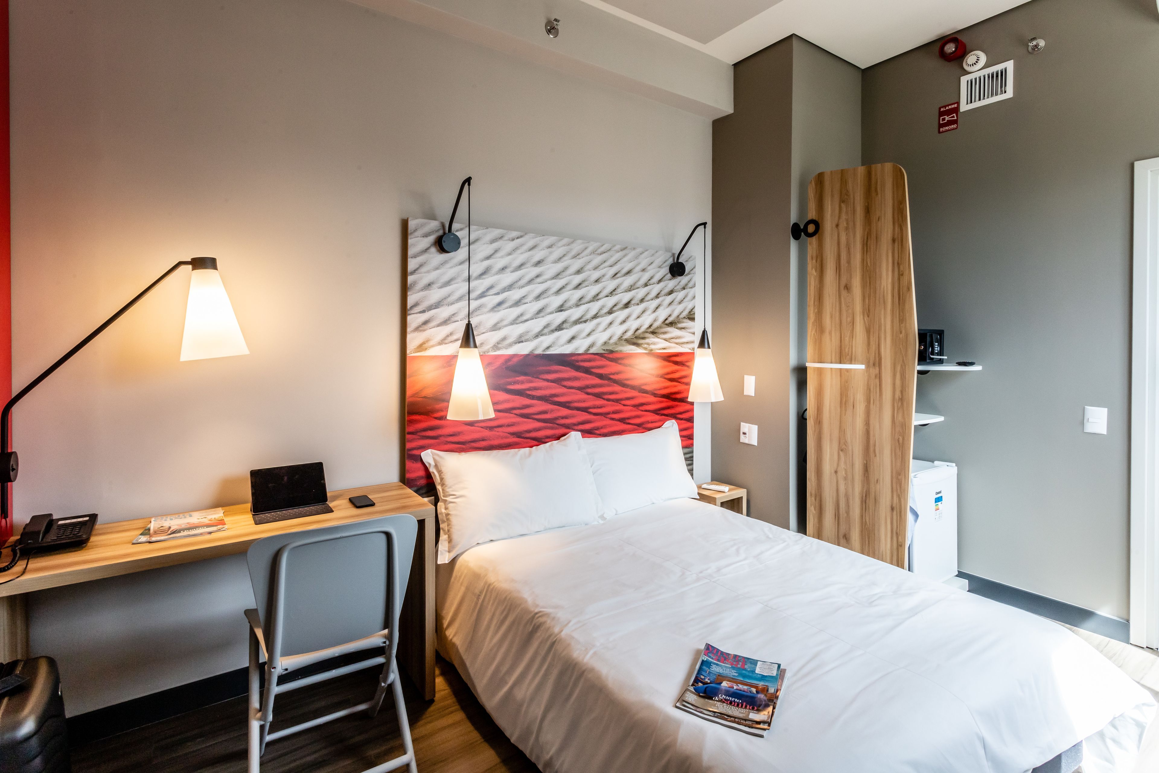 room, 1 double bed, accessible (adapted) | select comfort beds, minibar, in-room safe, individually decorated