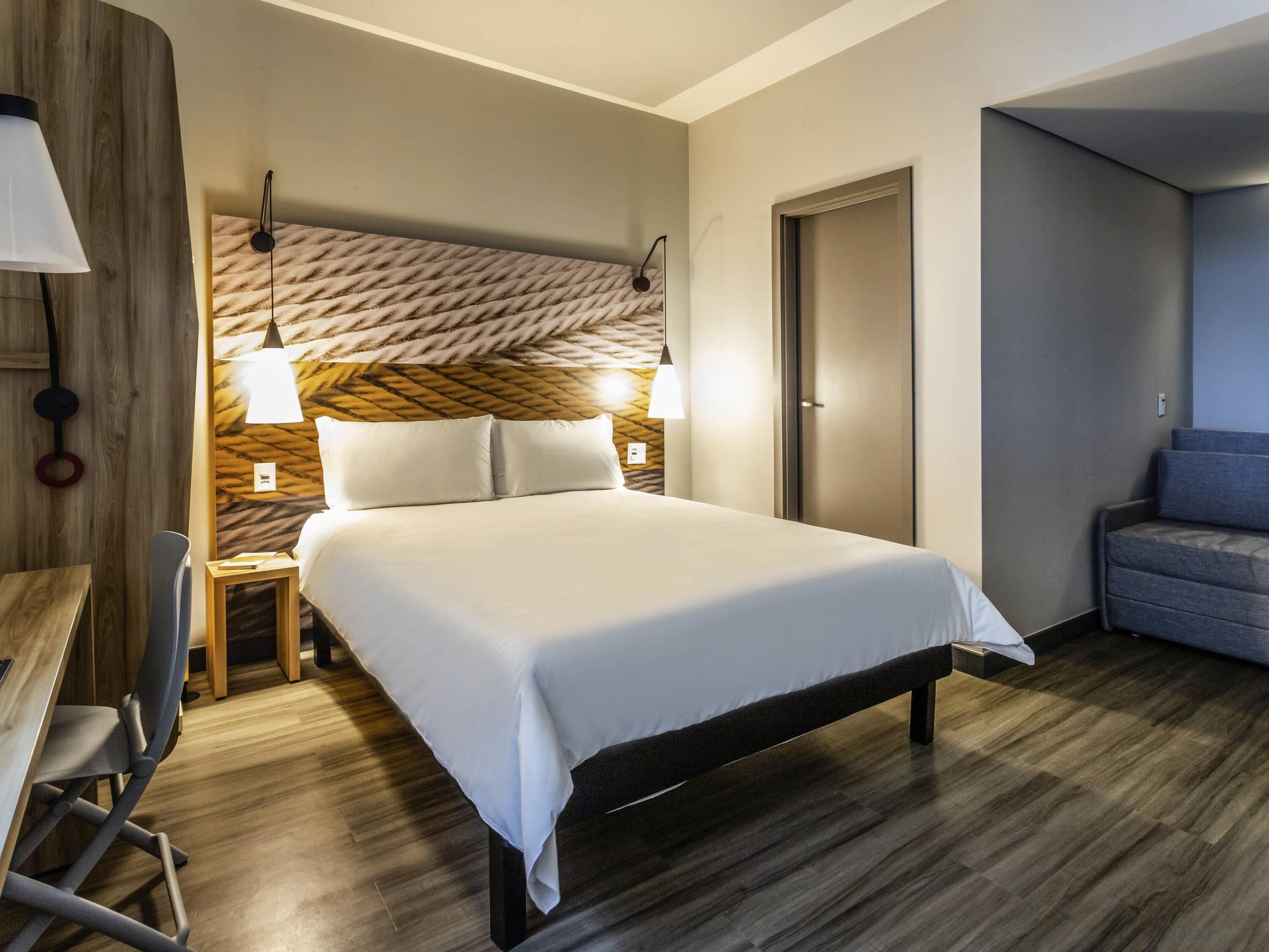 select comfort beds, minibar, in-room safe, individually decorated