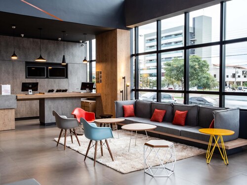 Ibis Palmas Avenida JK