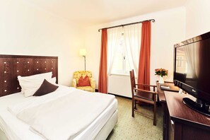 Unclassified image, 4 of 9, button - Queen-size bed - Comfort room - Best Western soibelmanns Wittenberg (Lutherstadt Wittenberg)