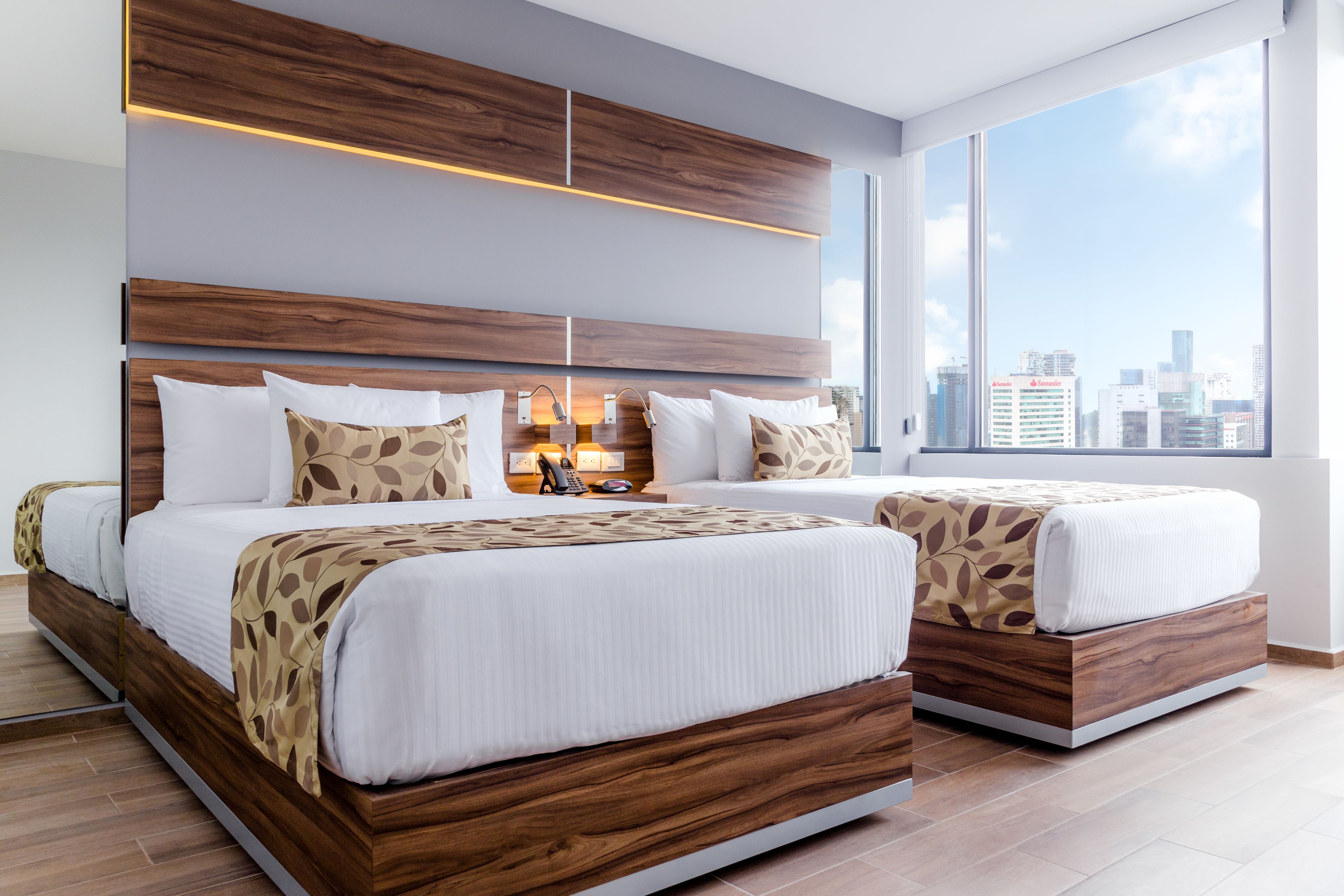 standard room, 2 double beds, non smoking | 1 bedroom, pillow-top beds, in-room safe, desk