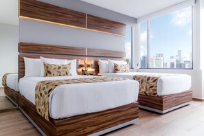 Pillow-top beds, in-room safe, desk, laptop workspace - Sleep Inn Ciudad de México (Mexico City)