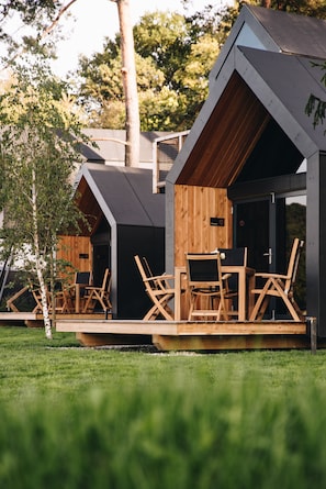 Deluxe Chalet, River View | Balcony view - Luxury Glamping Chocolate Village (Maribor)