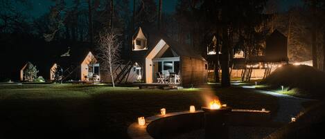 Front of property - evening/night