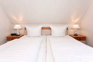 2 室のベッドルーム、旅行用ベビーベッド、WiFi