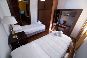 Apartment, 2 Bedrooms, Private Bathroom