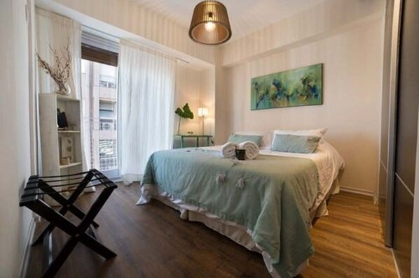 Lägenhet - 1 queensize-säng med bäddsoffa - privat badrum | Boendeområde
