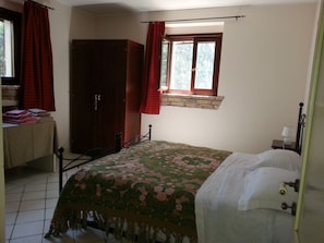 Apartment, 2 Schlafzimmer (Gran Sasso) | Hochwertige Bettwaren, Verdunkelungsvorhänge, kostenlose Babybetten