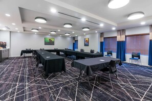Meeting facility - Microtel Inn & Suites by Wyndham Portage La Prairie (Portage La Prairie)