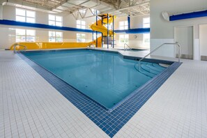 Indoor pool, a heated pool - Microtel Inn & Suites by Wyndham Portage La Prairie (Portage La Prairie)