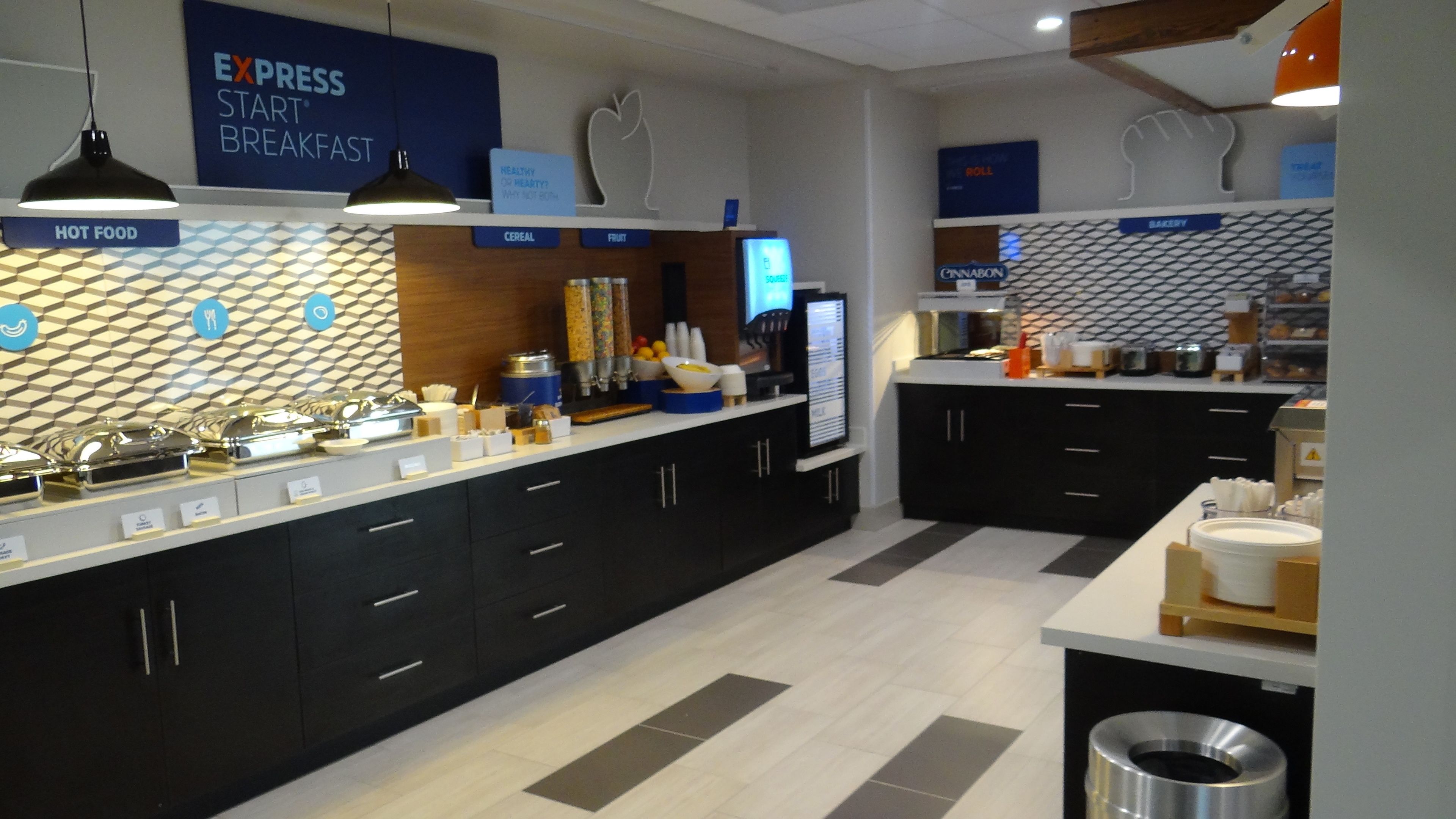 Free daily buffet breakfast