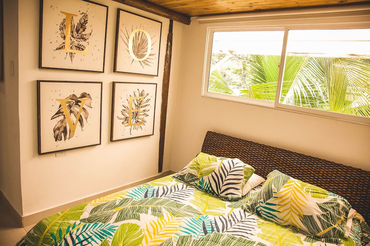 Luxe kamer | Een minibar, gratis wifi, beddengoed