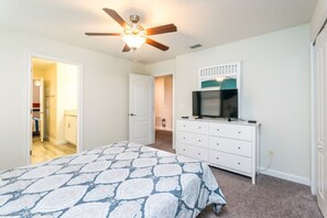 Villa, Multiple Beds | Iron/ironing board
